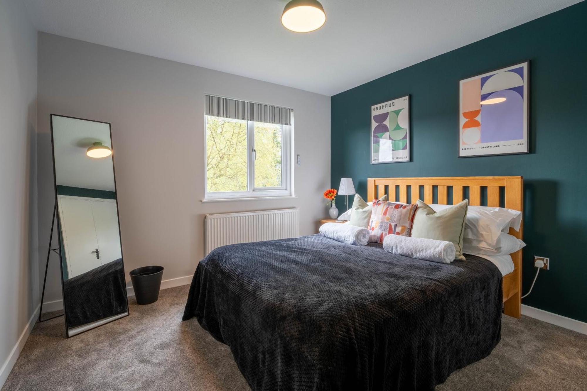 Park View- 2 Bed Apartment Close To East Surrey Hospital Salfords Kültér fotó